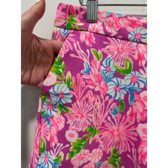 Lilly Pulitzer Buttercup Knit Shorts Size 6 in Moms the Word - Picture 3 of 6